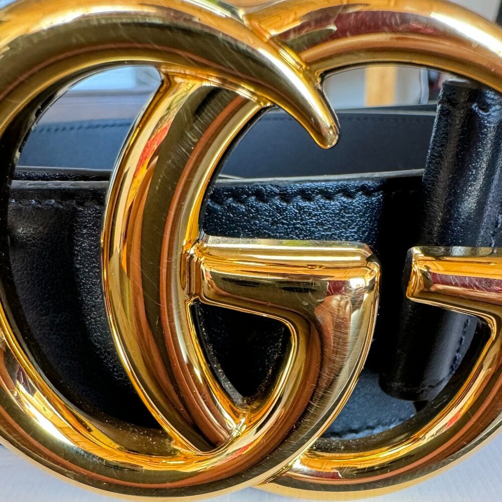 Gucci GG MARMONT LEATHER BELT WITH SHINY BUCKLE